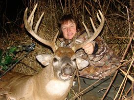 Missouri Buck Joella Bates Archery